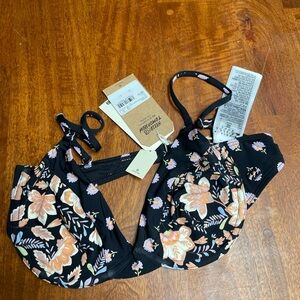 Bikini Top by billabong size medium